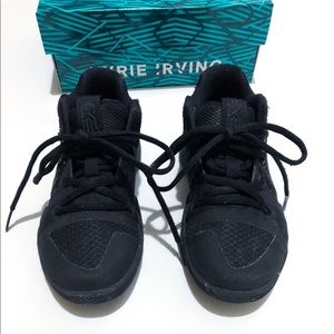 Kids Nike Kyrie Irving Kyrie 3
